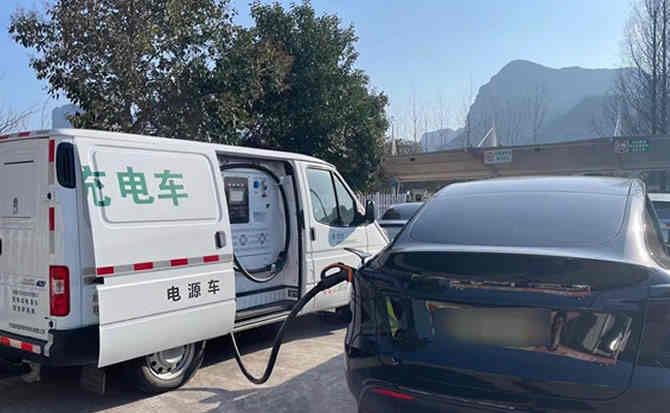 绥滨汽车搭电
