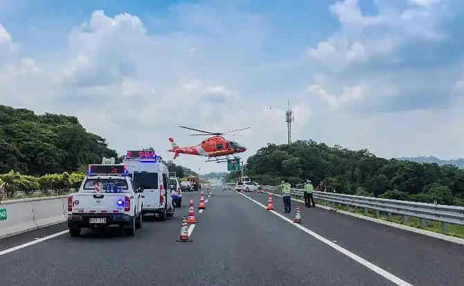 绥滨高速公路汽车救援案例